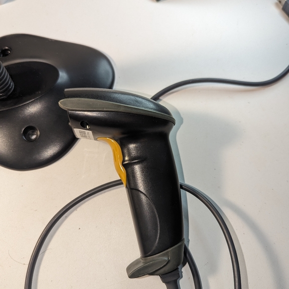 SYMCODE MJ-4209 HANDHELD LASER BARCODE SCANNER - Picture 5 of 7